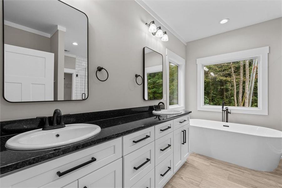 Furnished interior view inside a new home in , Villa Rica (Image 12).