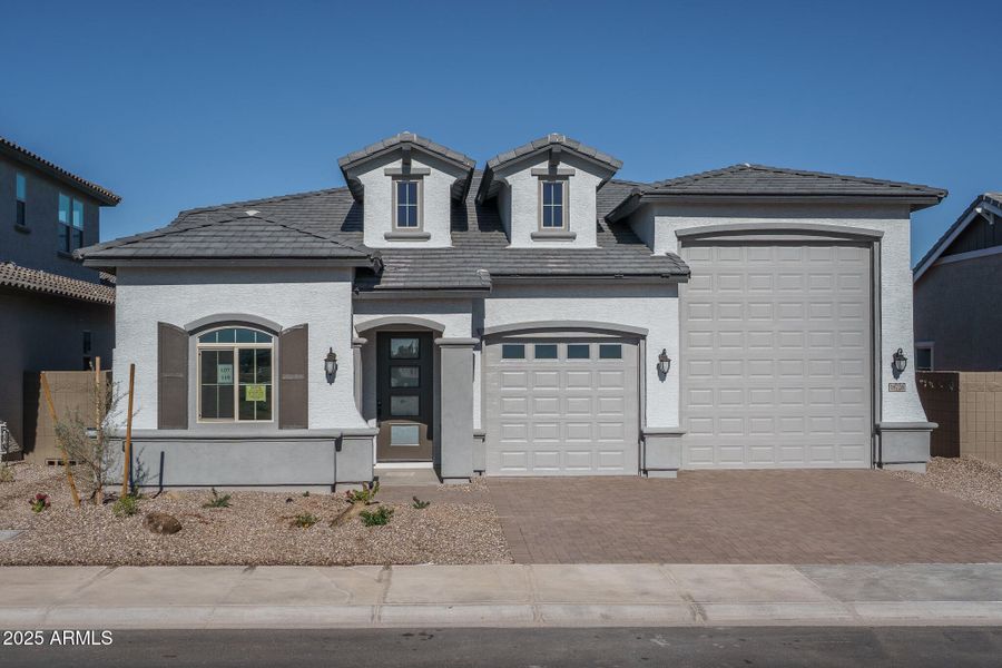 1) FRONT OF HOME 1) FRONT OF HOME