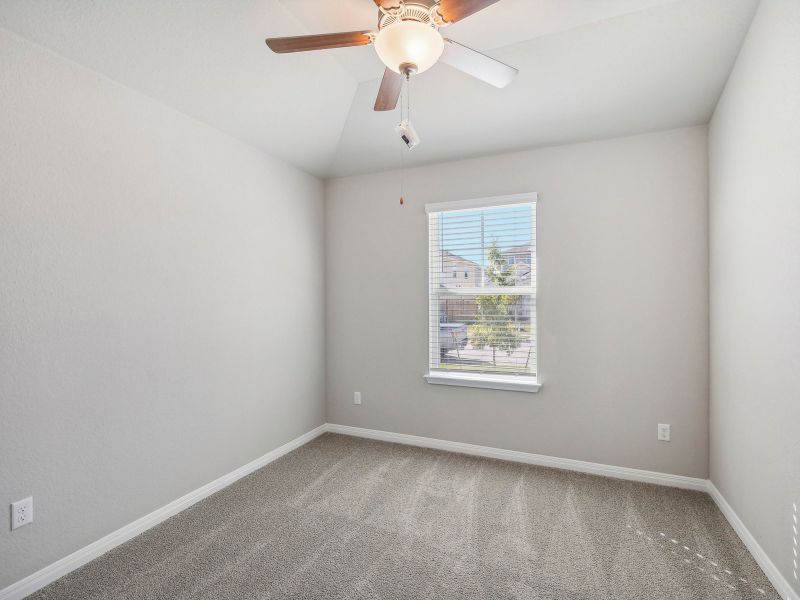 Spacious, unfurnished interior of a new home in Turner's Crossing - Reserve Collection, Buda (Image 11).