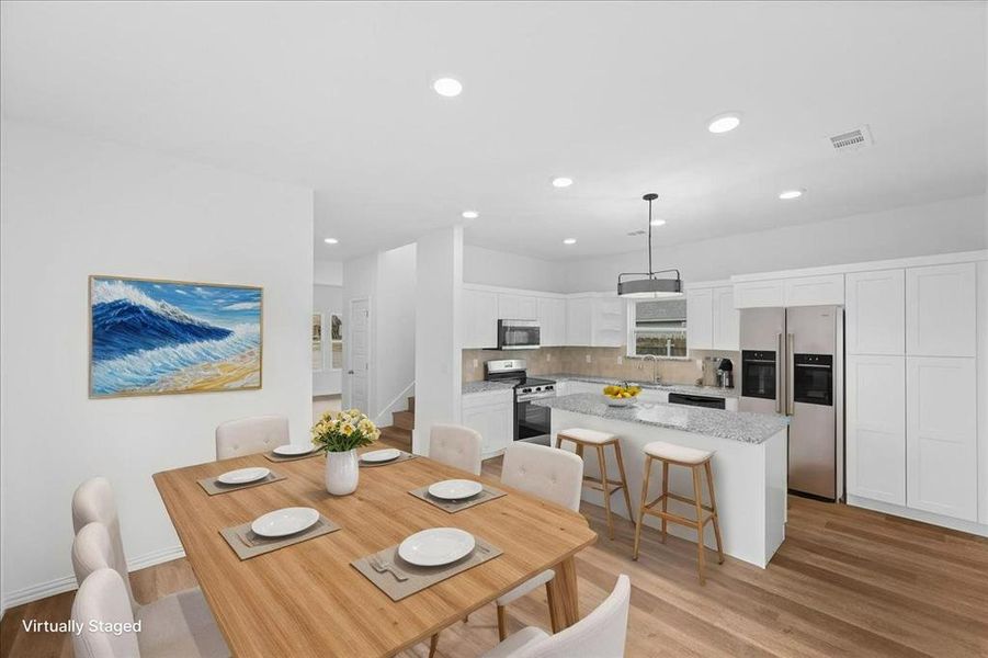 Dining Space - Virtually Staged