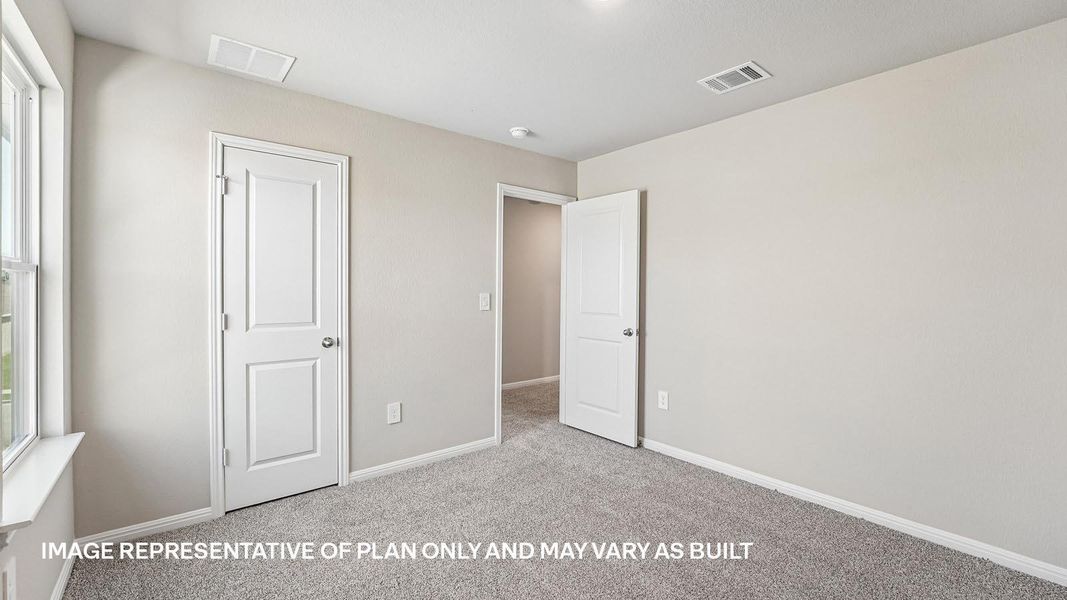 Spacious, unfurnished interior of a new home in Carillon, Manor (Image 19).