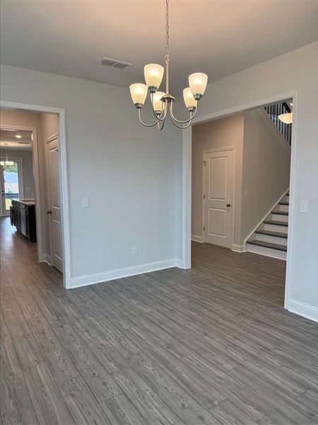 Spacious, unfurnished interior of a new home in Pecan Orchard, Elgin (Image 35).