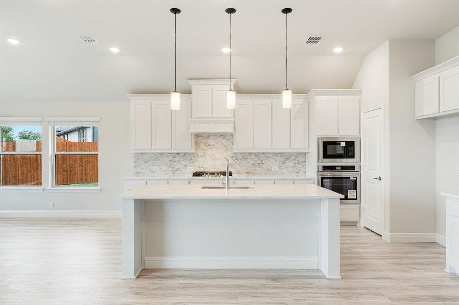Furnished interior view inside a new home in Star Ranch, Godley (Image 15).