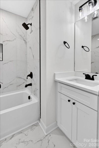 Furnished interior view inside a new home in , Kannapolis (Image 5).