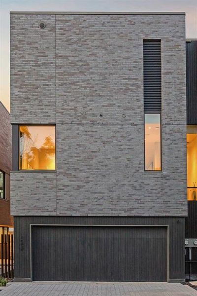 Front exterior of a new home in , Fort Worth, TX, highlighting curb appeal (Image 16).