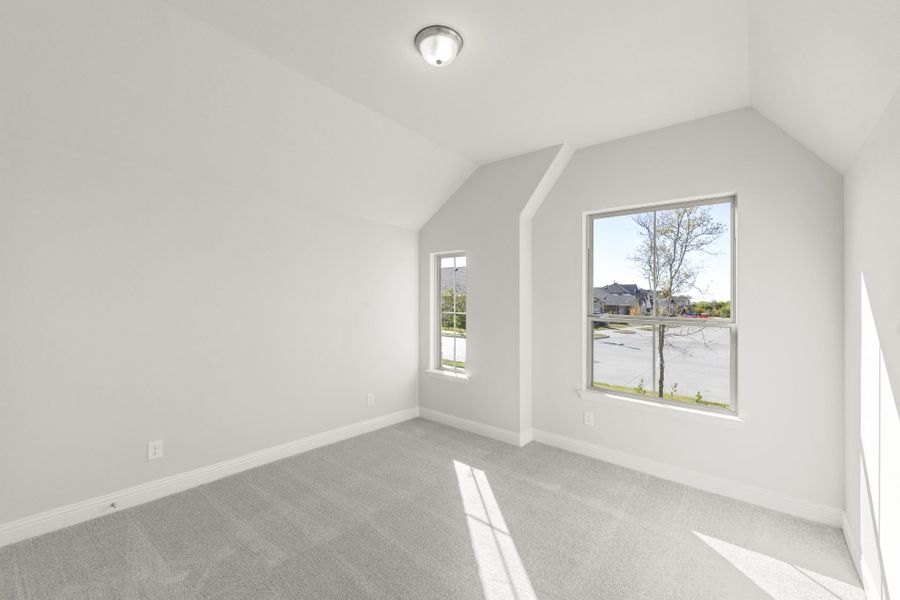 Spacious, unfurnished interior of a new home in Meadow Run, Melissa (Image 21).