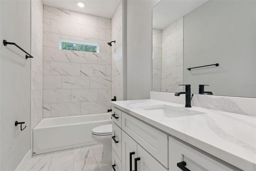 Furnished interior view inside a new home in , Ocala (Image 8).