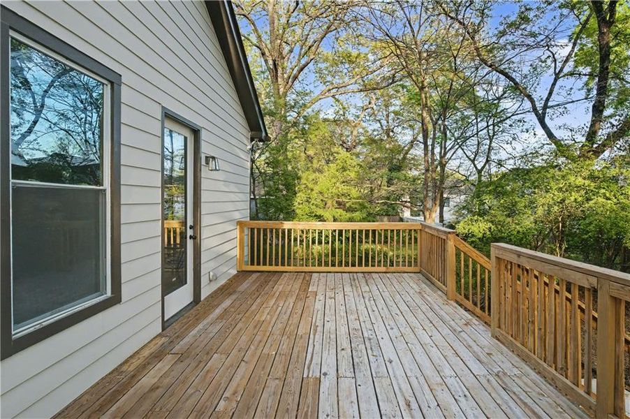 Exterior details and patio area of a home in , Atlanta (Image 7).