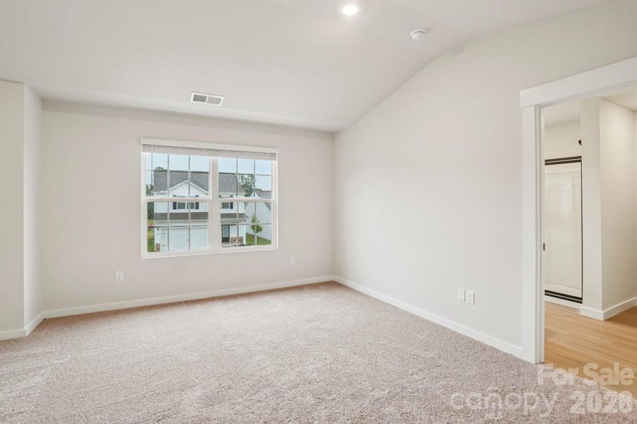 Spacious, unfurnished interior of a new home in Knights Bridge, Richburg (Image 8).