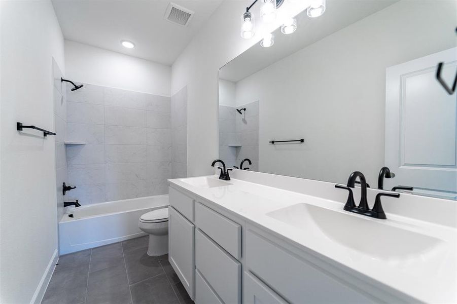 Furnished interior view inside a new home in Green Meadows, Celina (Image 6). Furnished interior view inside a new home in Green Meadows, Celina (Image 6).