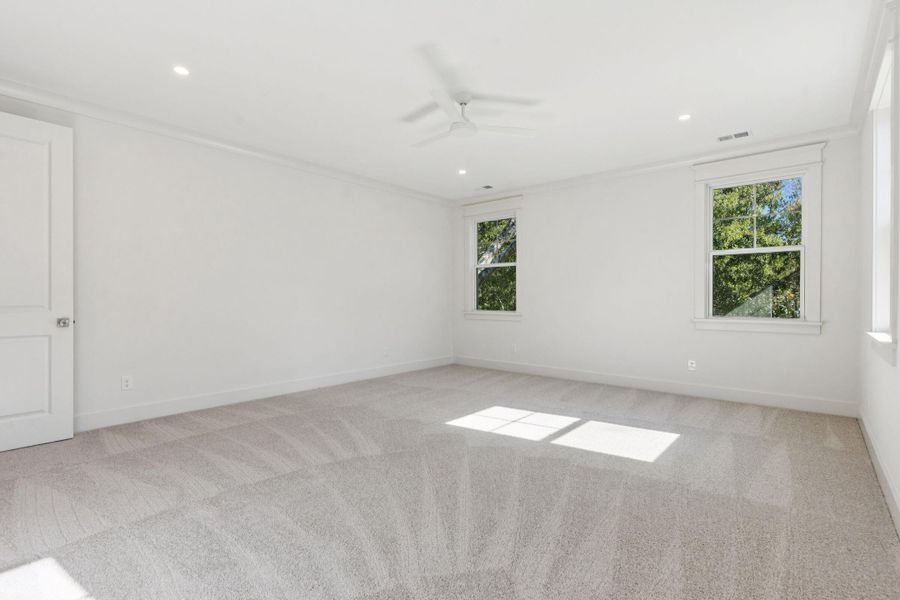 Spacious, unfurnished interior of a new home in , Mount Pleasant (Image 53).