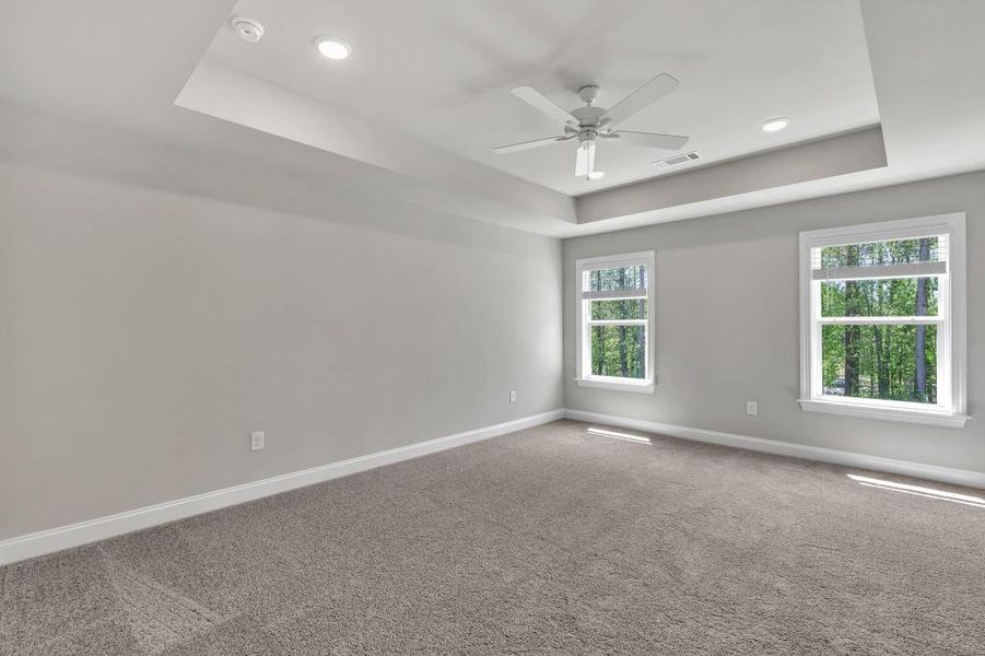 Spacious, unfurnished interior of a new home in , Lawrenceville (Image 28).
