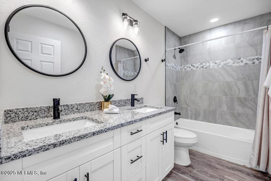 Furnished interior view inside a new home in , Jacksonville (Image 29).