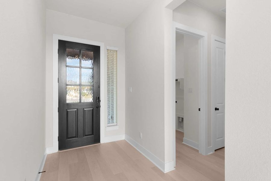 Spacious, unfurnished interior of a new home in Berry Creek Highlands, Georgetown (Image 20). Spacious, unfurnished interior of a new home in Berry Creek Highlands, Georgetown (Image 20).