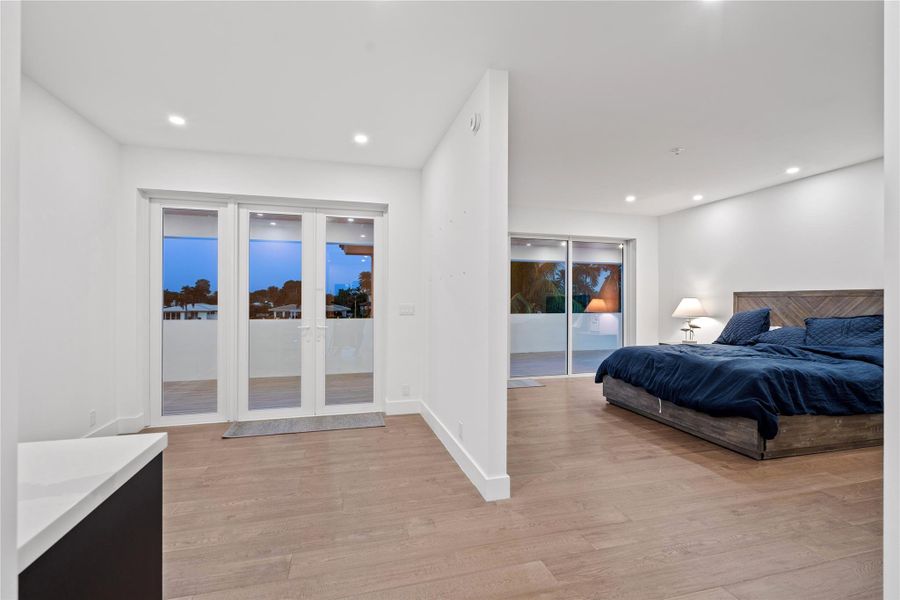 Image 47 of a home in .