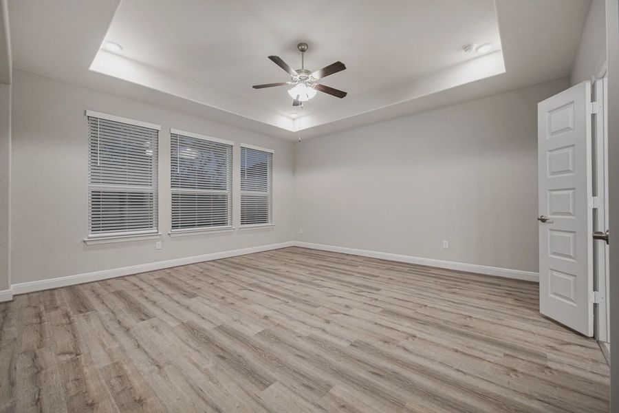Representative unfurnished interior of a home built from the Calvin by Chesmar Homes in Heimer Estates at Garden Ridge, Fulshear (Image 20).