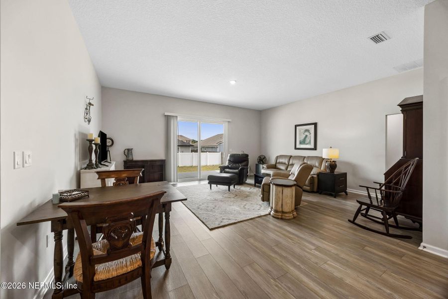 Furnished interior view inside a new home in , Yulee (Image 31). Furnished interior view inside a new home in , Yulee (Image 31).