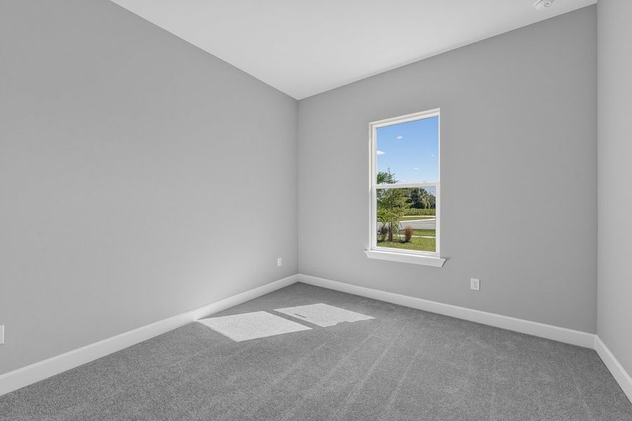 Spacious, unfurnished interior of a new home in Skye Ranch Community Group Page, Sarasota (Image 17).