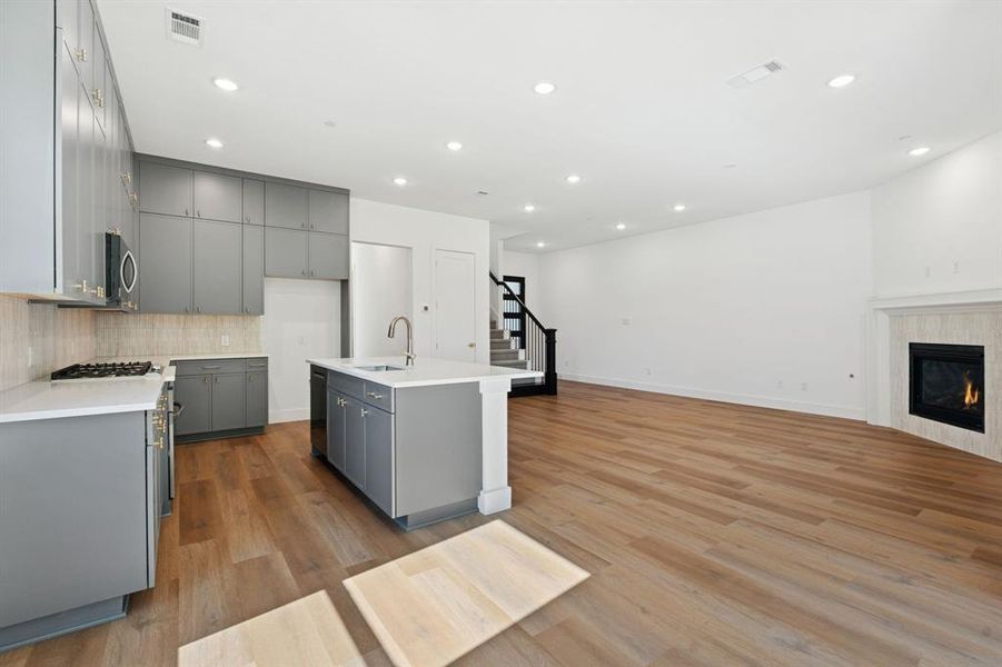 Furnished interior view inside a new home in , Lake Dallas (Image 8).