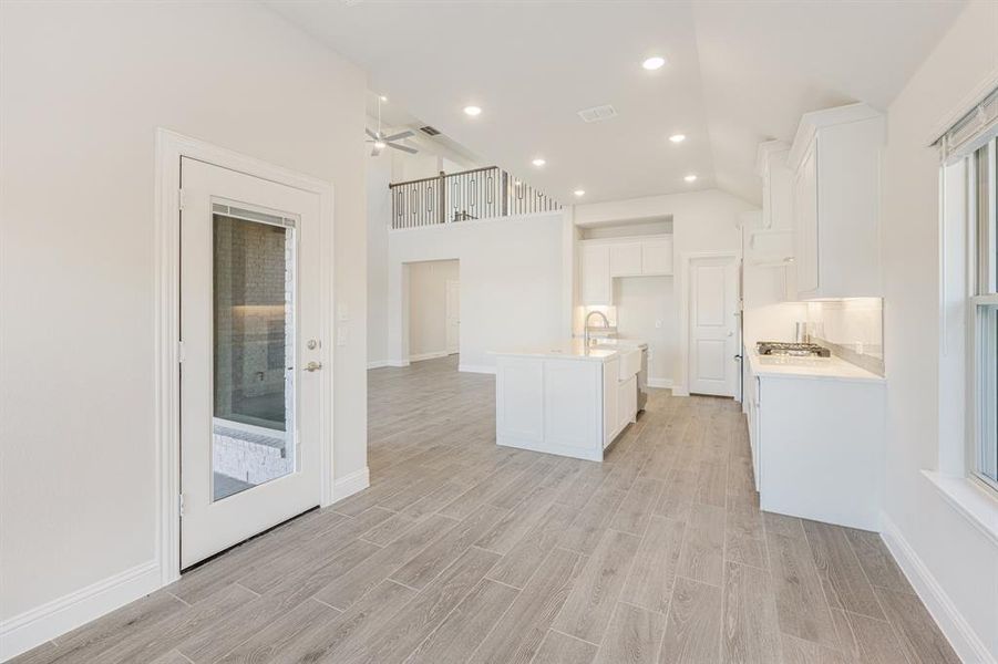 Spacious, unfurnished interior of a new home in The Lakes at Parks of Aledo, Aledo (Image 34).