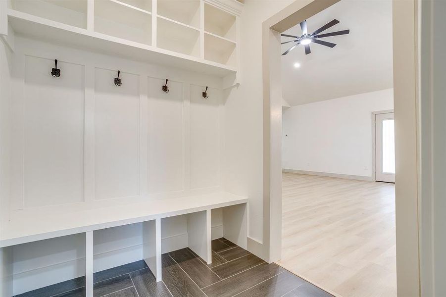 Spacious, unfurnished interior of a new home in , Runaway Bay (Image 24). Spacious, unfurnished interior of a new home in , Runaway Bay (Image 24).