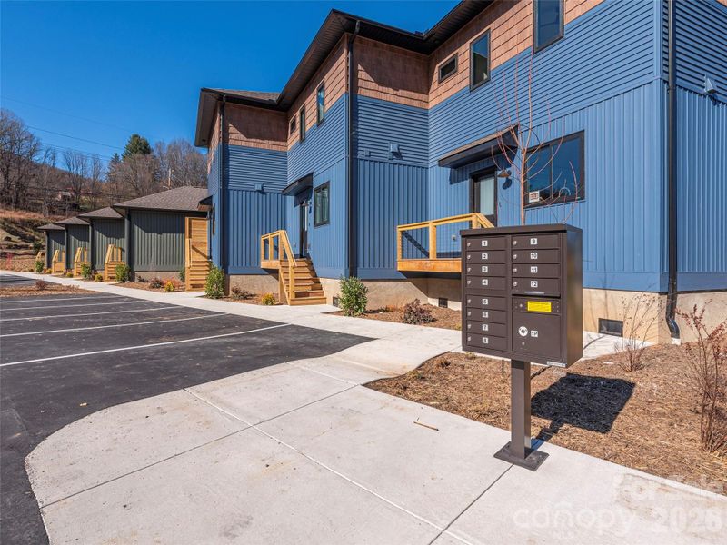 Image 22 of a home in .