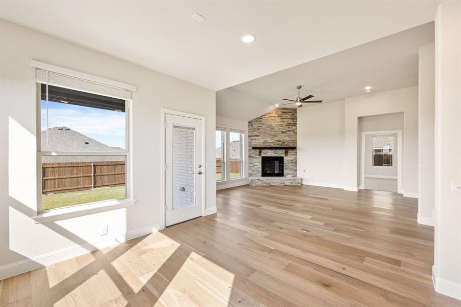 Spacious, unfurnished interior of a new home in Parks at Panchasarp Farms 65, Burleson (Image 20). Spacious, unfurnished interior of a new home in Parks at Panchasarp Farms 65, Burleson (Image 20).