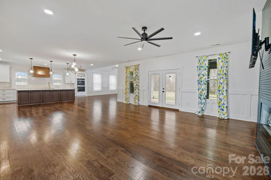 Spacious, unfurnished interior of a new home in , Monroe (Image 21).