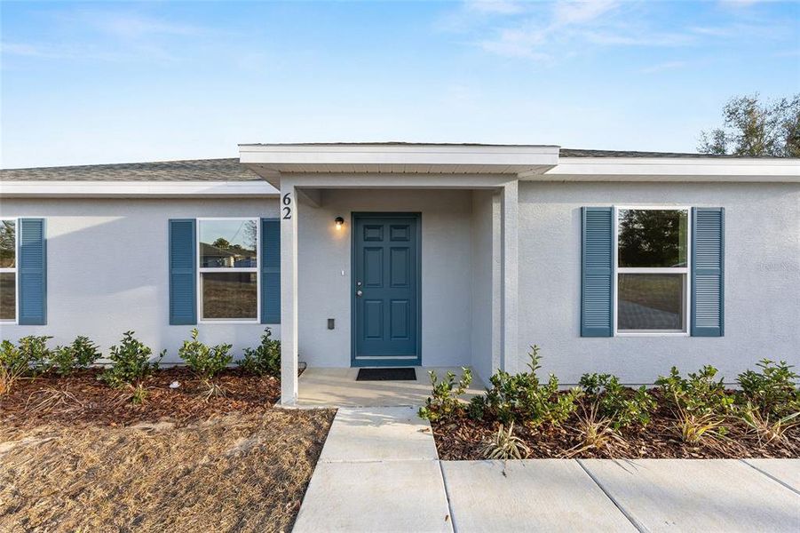 Exterior details and patio area of a home in , Ocala (Image 4). Exterior details and patio area of a home in , Ocala (Image 4).