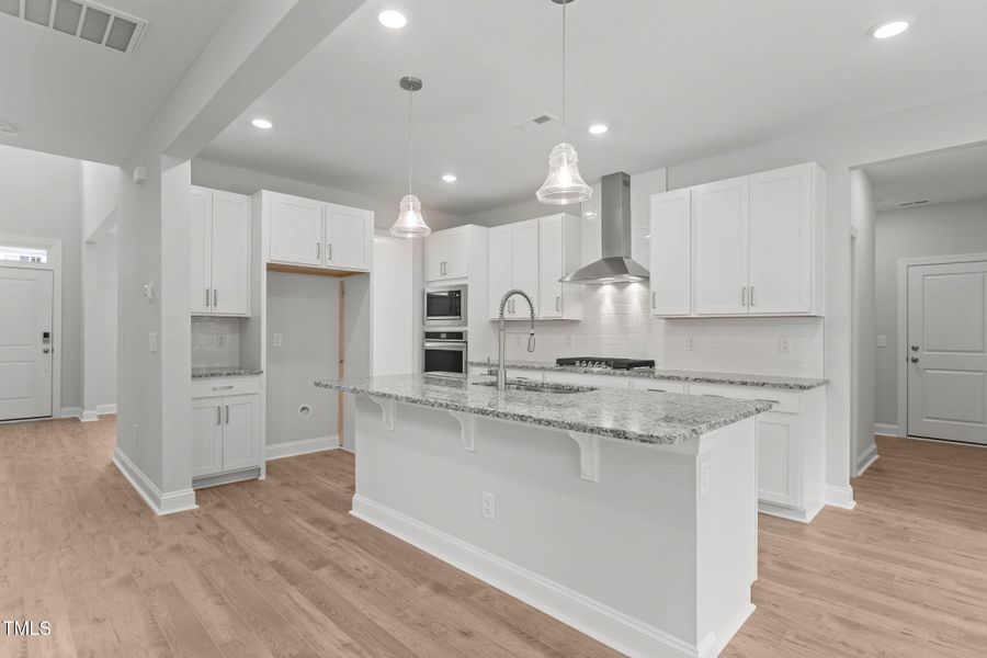 11-web-or-mls-2N6A0542