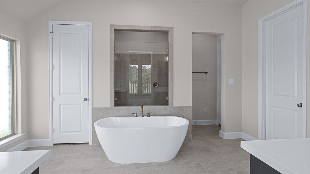 Furnished interior view inside a new home in Colton 55', Montgomery (Image 11).