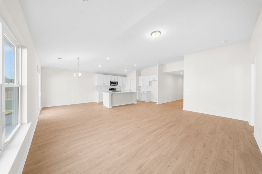 Spacious, unfurnished interior of a new home in Belair East, Statesboro (Image 10).