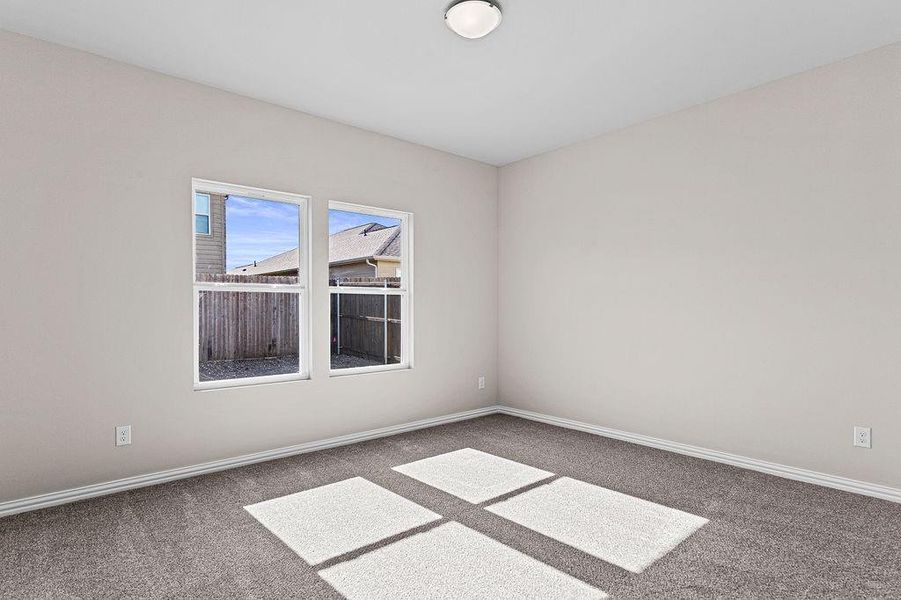 Spacious, unfurnished interior of a new home in Trails of Fossil Creek, Fort Worth (Image 21).