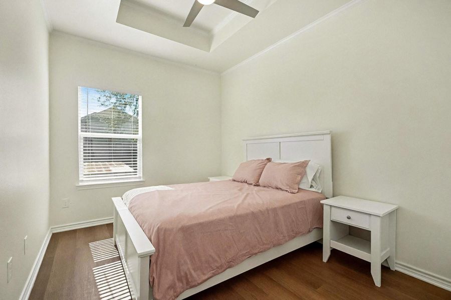 Second bedroom is also spacious! Second bedroom is also spacious!