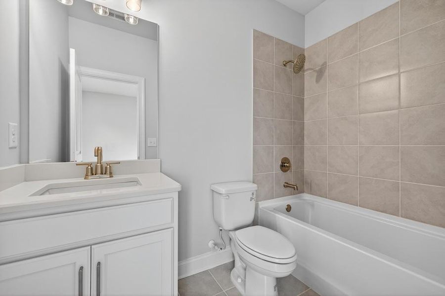 Furnished interior view inside a new home in Traditions Of Braselton, Jefferson (Image 34). Furnished interior view inside a new home in Traditions Of Braselton, Jefferson (Image 34).