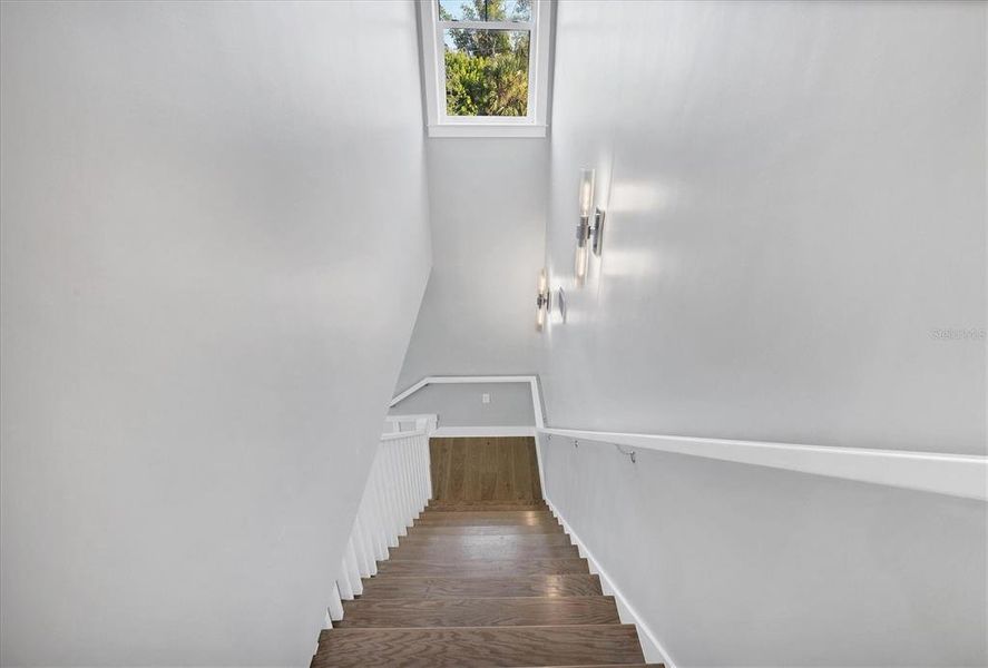 Spacious, unfurnished interior of a new home in , Englewood (Image 51).