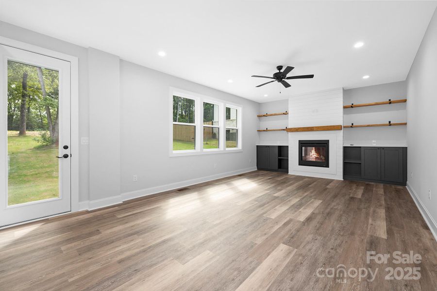 Image 30 of a home in .