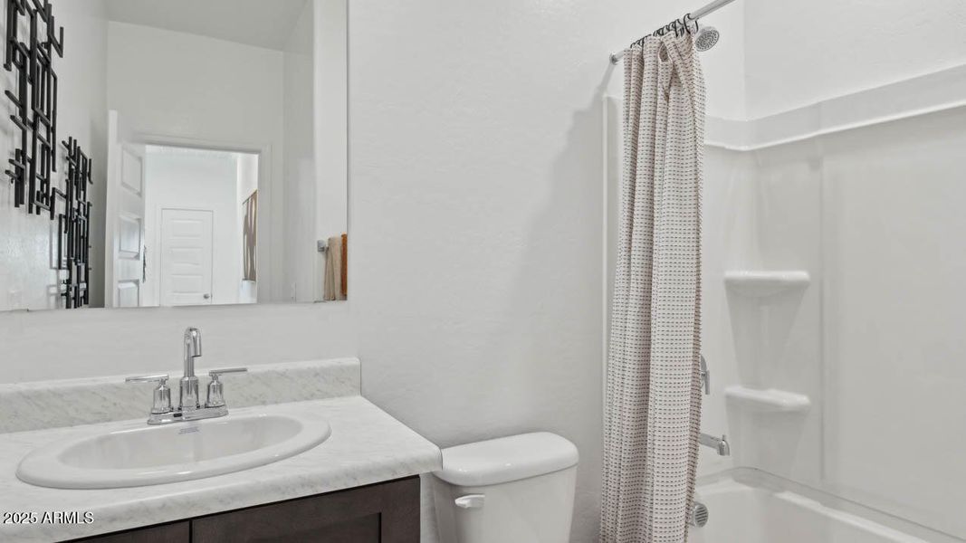 *Picture is of model. Options may vary*