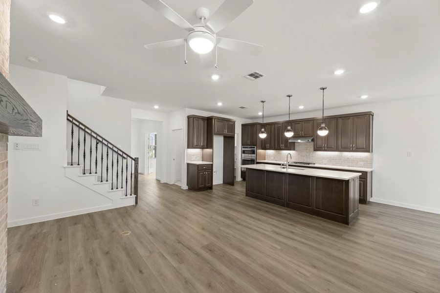 Open Kitchen-Living Room