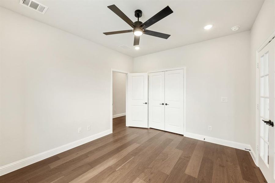 Spacious, unfurnished interior of a new home in ArrowBrooke, Aubrey (Image 35). Spacious, unfurnished interior of a new home in ArrowBrooke, Aubrey (Image 35).