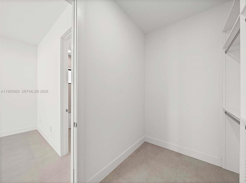 Spacious, unfurnished interior of a new home in , Hollywood (Image 54).