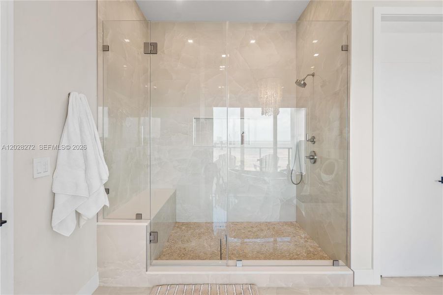Image 75 of a home in .