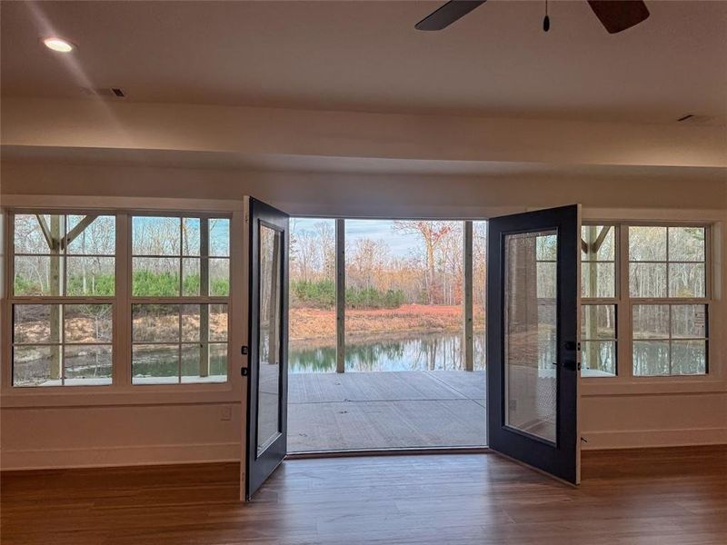 Spacious, unfurnished interior of a new home in , Bremen (Image 45). Spacious, unfurnished interior of a new home in , Bremen (Image 45).