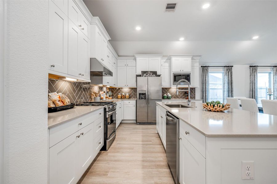 Furnished interior view inside a new home in Anniston, Katy (Image 12).