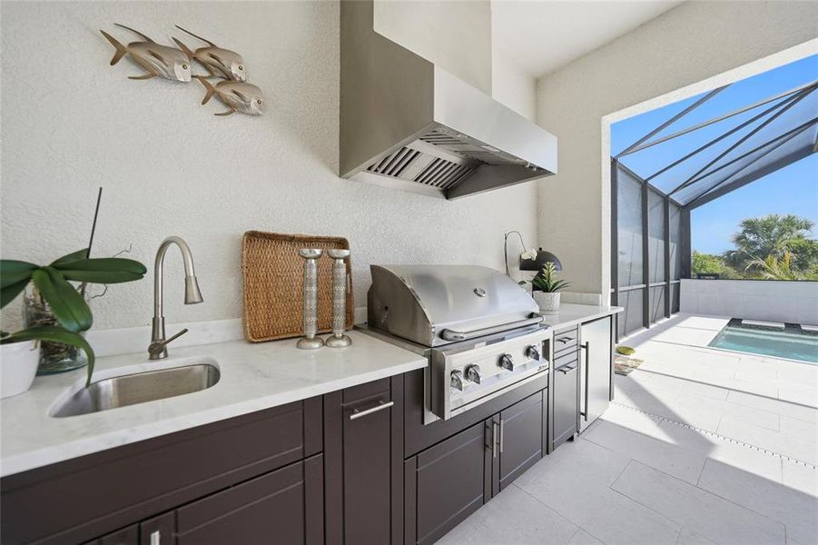 Furnished interior view inside a new home in , Venice (Image 8).