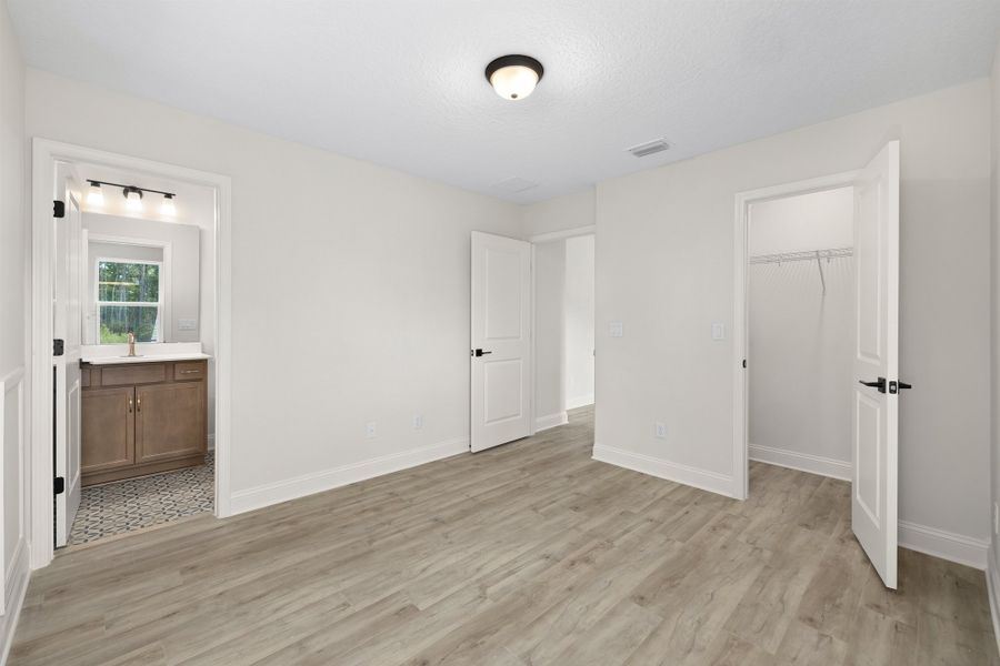 Representative unfurnished interior of a home built from the Palmetto by Riverside Homes in Mariposa at EverRange 40' Series, Jacksonville (Image 115).
