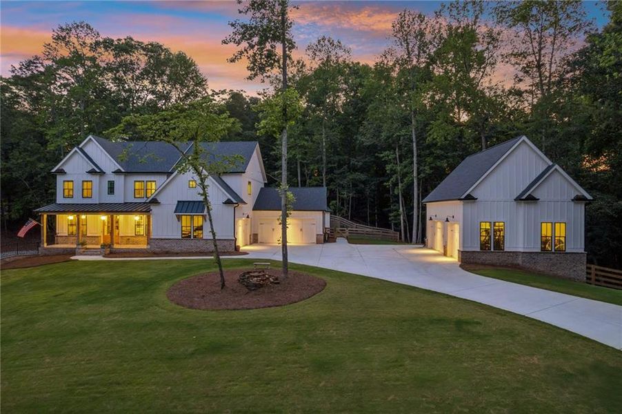 Front exterior of a new home in , Gainesville, GA, highlighting curb appeal (Image 37). Front exterior of a new home in , Gainesville, GA, highlighting curb appeal (Image 37).