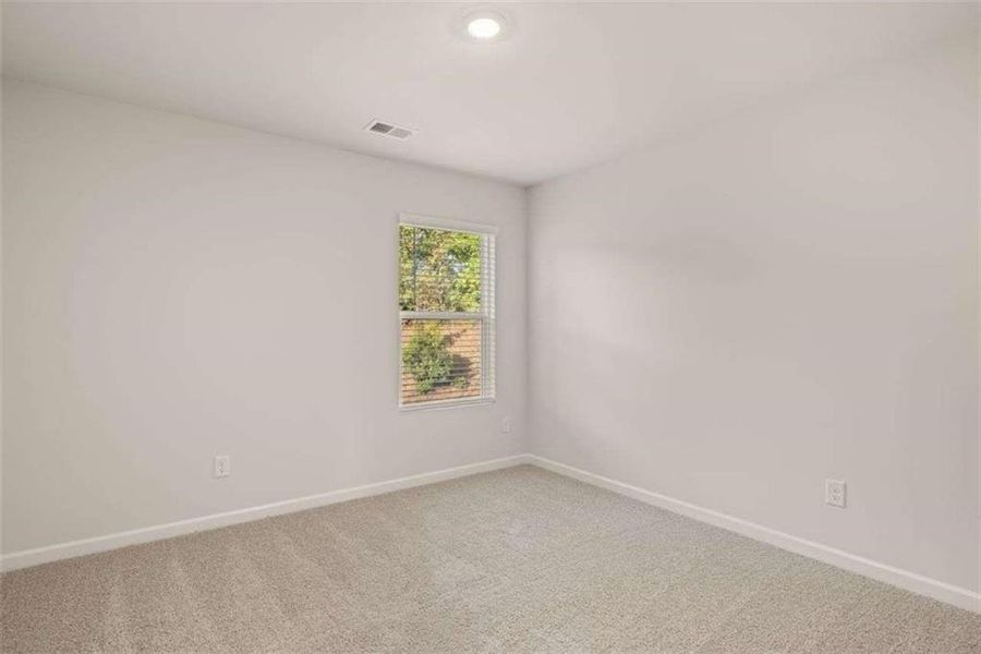 Spacious, unfurnished interior of a new home in Poplar Preserve, Newnan (Image 23). Spacious, unfurnished interior of a new home in Poplar Preserve, Newnan (Image 23).