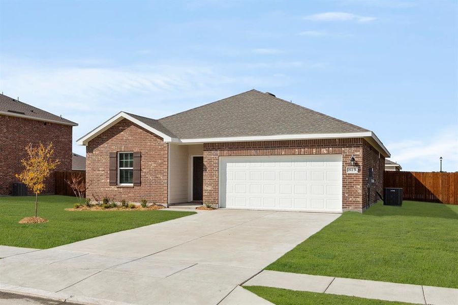 03. 815 Lexington - Front (3)