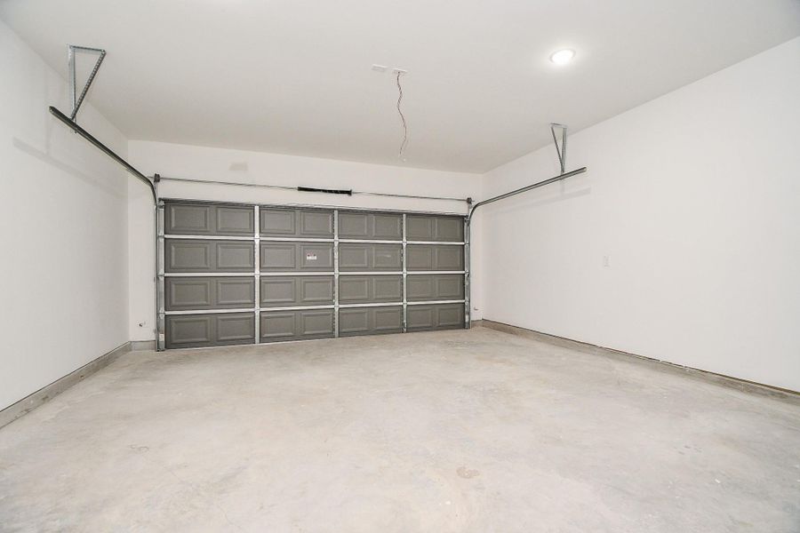 Spacious, unfurnished interior of a new home in , Houston (Image 22). Spacious, unfurnished interior of a new home in , Houston (Image 22).